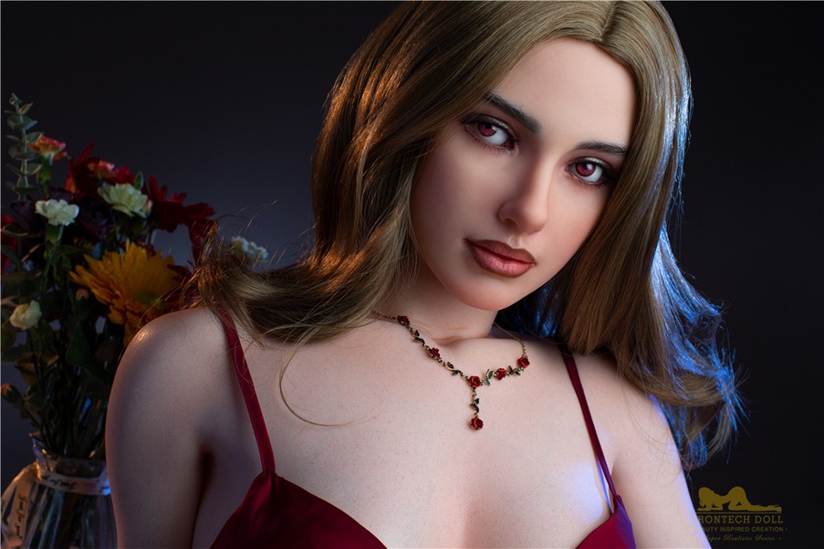 Realistyczna obecność Luna 168 cm od Irontech Doll wykonana z silikonu z miseczką B o proporcjach stworzonych do domowego wnętrza - obrazek 4