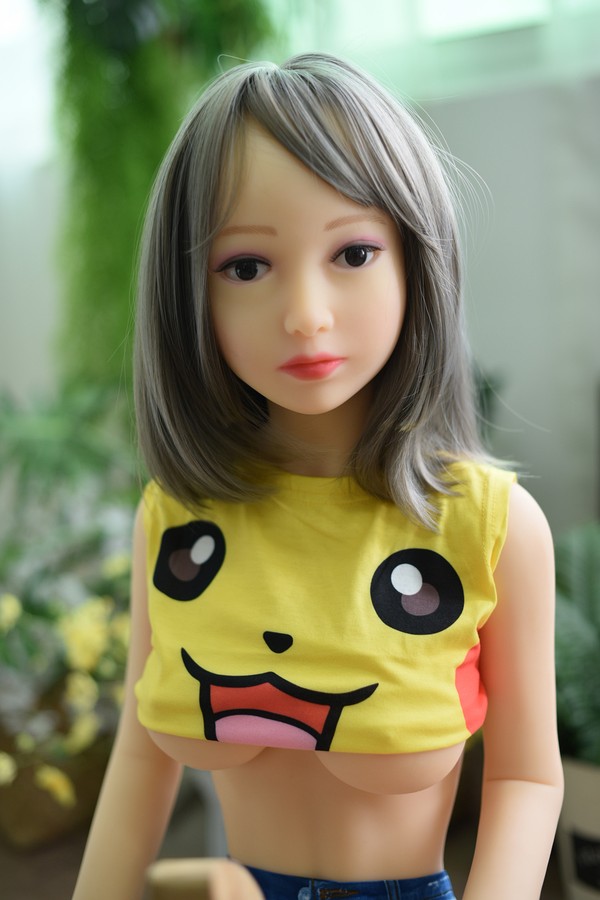 Pełnowymiarowa lalka TPE 125 cm od Wonanii Doll z linią biustu w miseczce D w harmonijnym kobiecym stylu - obrazek 4