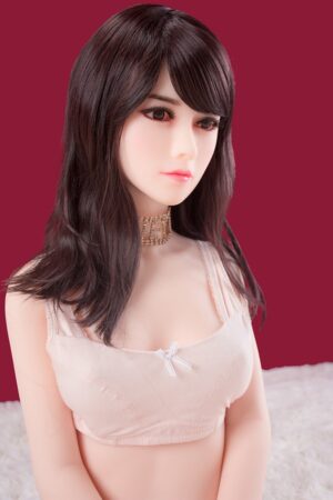 lalka miłości 150 cm jako realistyczna lalka TPE od Wonanii Doll z miseczką C o wyraźnej lecz spokojnej obecności